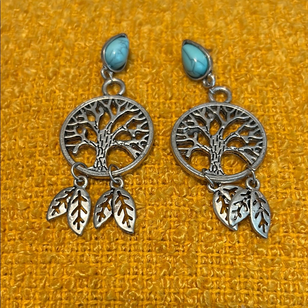 Source Unknown Silver and Blue Tree of Life Earrings
